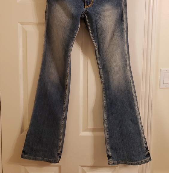 3/$30 💎 LADIES  AKDMKS Jeans - Picture 2 of 7